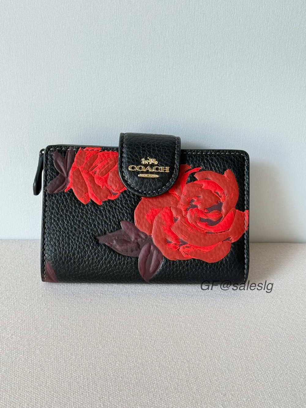 NWT Coach CCL63 Medium Corner Zip Wallet Floral Print Black Red CCL63